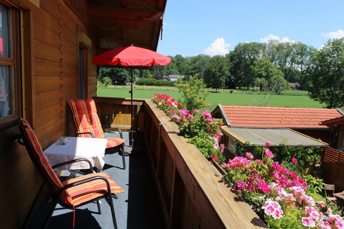 Appartamento Haus Blumenfeld-Schwaiger Übersee Esterno foto